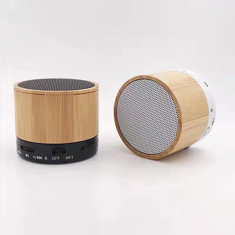 Wooden speaker display